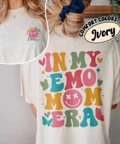 comfort colors emo moms club shirt in my emo mom era motherhood gift srcxr