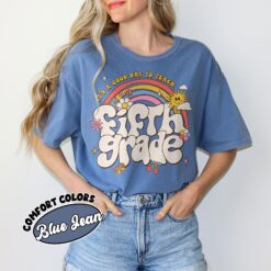 comfort colors fifth grade teacher shirt its a good day to teach 5th grade rainbow fpefs