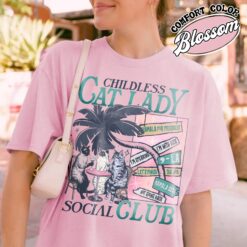 childless cat lady shirt vintage childless cat lady t shirt womens social club shirt vstb3