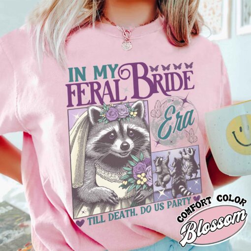 funny bride shirt raccoon bride vintage t shirt womens distressed wedding shirt zs0sf