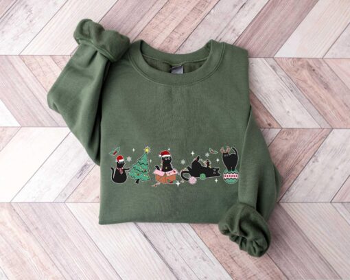 funny christmas cats sweatshirt with christmas cat family design for holiday wear and seasonal comfort nnmn3