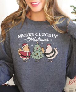 funny christmas chicken sweatshirt vintage farm animal t shirt ideal for chicken lovers and holiday gatherings 4xbfu