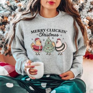 funny christmas chicken sweatshirt vintage farm animal t shirt ideal for chicken lovers and holiday gatherings 7hffl