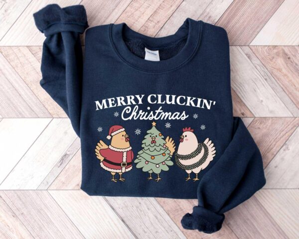 funny christmas chicken sweatshirt vintage farm animal t shirt ideal for chicken lovers and holiday gatherings dv6je