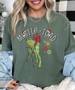 funny christmas frog t shirt mistletoe toad design for holiday fun unique vintage style with milf theme v2gqv