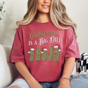 funny christmas pickle shirt retro design for pickle lovers ideal for christmas parties and celebrations ikoss