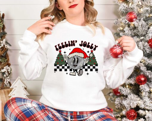 funny christmas shirt for kids feelin jolly toddler t shirt for holiday parties and family gatherings vintage style christmas apparel ykp6s scaled