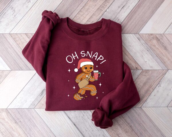 funny christmas shirt oh snap gingerbread sweatshirt sparkly christmas crewneck vintage t shirt for holiday celebrations dxykx scaled