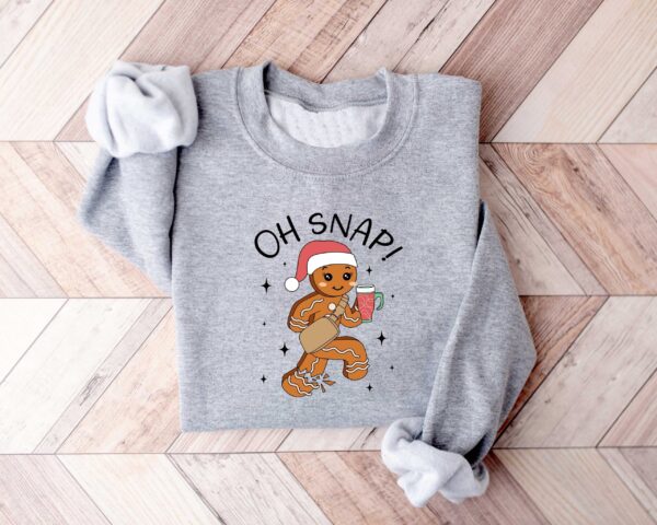 funny christmas shirt oh snap gingerbread sweatshirt sparkly christmas crewneck vintage t shirt for holiday celebrations mdkrg scaled