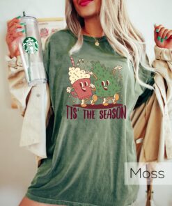 funny christmas shirt tis the season crewneck sweater for coffee lovers with christmas tree and latte design lhlkb