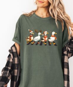 funny christmas shirts duck christmas t shirt for women vintage style farm lover design with humorous duckmas theme 2mazz scaled