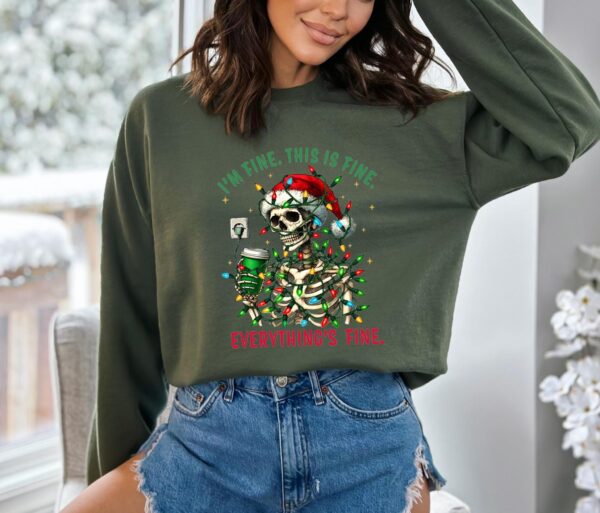 funny christmas shirts im fine everything is fine sweatshirt for women holiday sweater with unique design and comfortable fit izakr