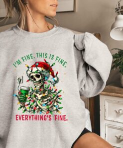 funny christmas shirts im fine everything is fine sweatshirt for women holiday sweater with unique design and comfortable fit wu2q0