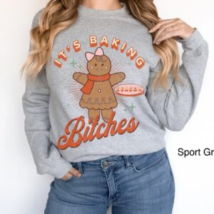 funny christmas sweatshirt for baking enthusiasts retro gingerbread cookie design perfect for holiday baking crew zmjb5