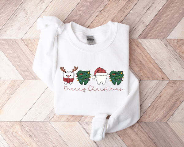 funny christmas sweatshirt for dentists with tooth design unique xmas crewneck for dental assistants and dental professionals clp6h