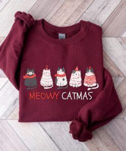 funny christmas sweatshirt meowy catmas design for cat lovers unique cats sweater for cat moms and pet owners zgway