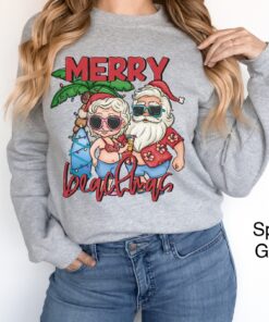 funny christmas sweatshirt merry beachmas shirt tropical xmas design for beach vacation mr and mrs claus mele kalikimaka theme wbbm4