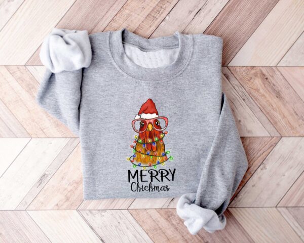 funny christmas sweatshirt merry chickmas chicken design for farmers vintage style long sleeve t shirt dq7g1 scaled