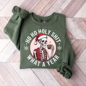 funny christmas sweatshirt skeleton santa claus design dead inside t shirt comfortable crewneck for holiday humor dbwck