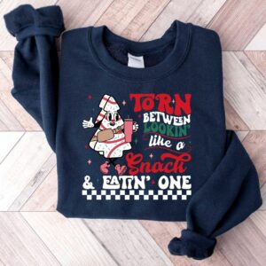 funny christmas sweatshirt torn between looking like a snack or eating one comfortable gym workout apparel for sarcastic humor gdgou