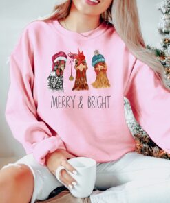 funny christmas sweatshirt with chickens design for farm animal lovers comfortable holiday apparel ideal for festive gatherings v9u8e