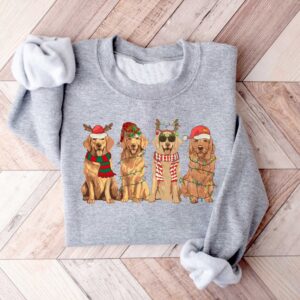 golden retriever christmas sweatshirt for dog lovers featuring holiday design and comfortable fit ideal for christmas and new year celebrations d5svm scaled