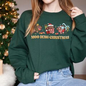 vintage baby hippo sweatshirt funny christmas shirt for animal lovers unique tee featuring moo deng design wayqk