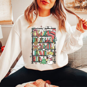 vintage bookish christmas sweatshirt for reading lovers with bookshelf santa design in soft comfortable fabric 8hfaw