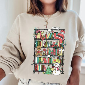 vintage bookish christmas sweatshirt for reading lovers with bookshelf santa design in soft comfortable fabric lefmz