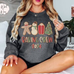 vintage christmas baking sweatshirt for holiday parties featuring gingerbread design and matching crew neck style w1vor