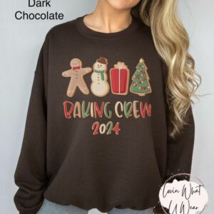 vintage christmas baking sweatshirt for holiday parties featuring gingerbread design and matching crew neck style xrnvy