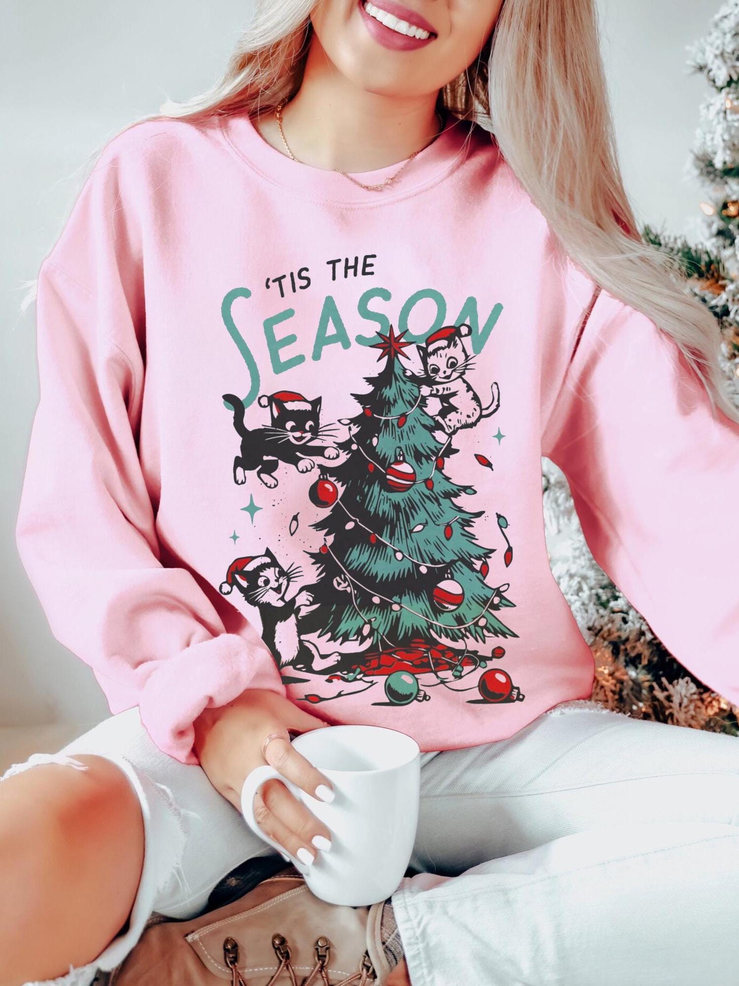 vintage christmas cat sweatshirt retro meowy catmas crewneck for cat dads and moms oversized design for festive holiday celebrations