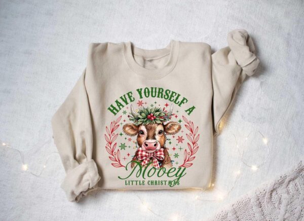 vintage christmas cow sweatshirt for women featuring cute farm design in soft fabric ideal for holiday gatherings and seasonal wear gsnmc