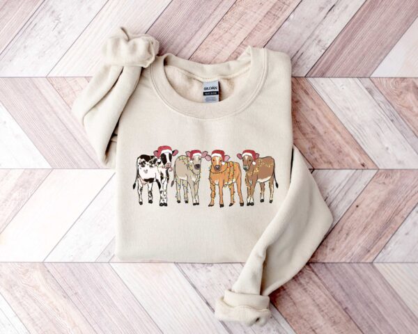 vintage christmas cow sweatshirt for women with highland cow design and festive lights crewneck style 9is5e scaled