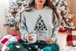 vintage christmas dog paw shirt with animal christmas tree design for dog lovers celebrating merry woofmas mxs54