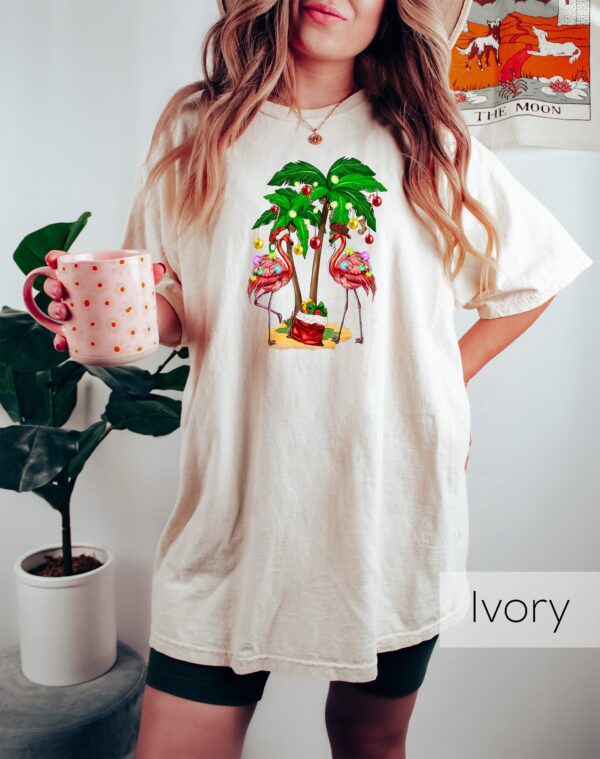 vintage christmas flamingo t shirt for women with tropical design and fun holiday theme