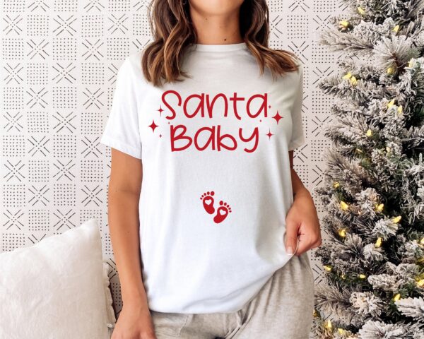 vintage christmas maternity shirt santa baby pregnancy announcement with fun design for holiday reveal and celebration z4ysb