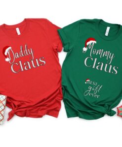 vintage christmas pregnancy announcement shirts for couples with maternity reveal design and unique holiday theme qoosl