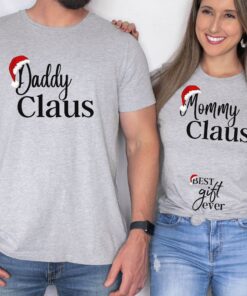 vintage christmas pregnancy announcement shirts for couples with maternity reveal design and unique holiday theme yzh5b