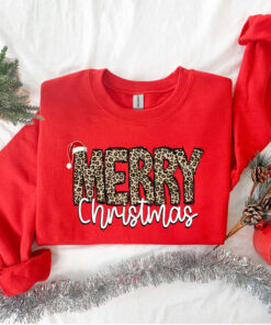 vintage christmas shirt for women with leopard print design and merry christmas graphic 2dage scaled