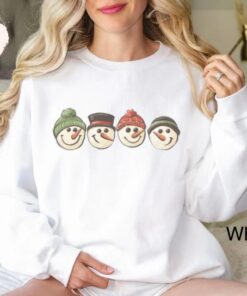 vintage christmas snowman sweatshirt retro crewneck top for winter with oversized fit and fun holiday design iwqgr