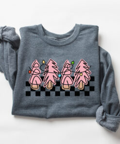 vintage christmas sweater for women with pink christmas trees design retro crewneck sweatshirt ideal for holiday celebrations shj2e