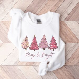 vintage christmas sweater for women with pink tree design holiday crewneck and sweatshirt for winter wear wrkly