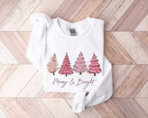 vintage christmas sweater for women with pink tree design holiday crewneck and sweatshirt for winter wear wrkly