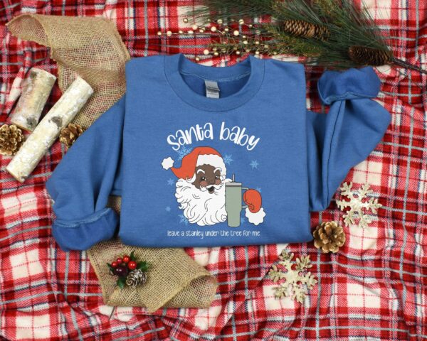 vintage christmas sweatshirt african santa design for family gatherings comfortable black santa shirt fc0yc scaled