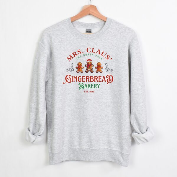 vintage christmas sweatshirt claus gingerbread bakery design with fun cookie print for holiday celebrations and casual wear rskqz scaled