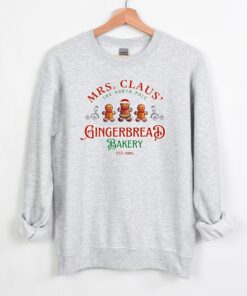 vintage christmas sweatshirt claus gingerbread bakery design with fun cookie print for holiday celebrations and casual wear rskqz scaled