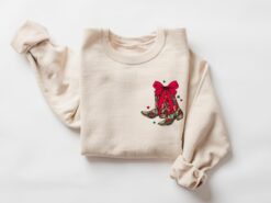 vintage christmas sweatshirt country style crewneck with poinsettia floral design for grandmillennial cowgirl holiday wear 0xwh0