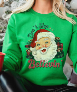 vintage christmas sweatshirt dont stop believin santa shirt retro design comfortable fit for holiday celebrations dcsx6