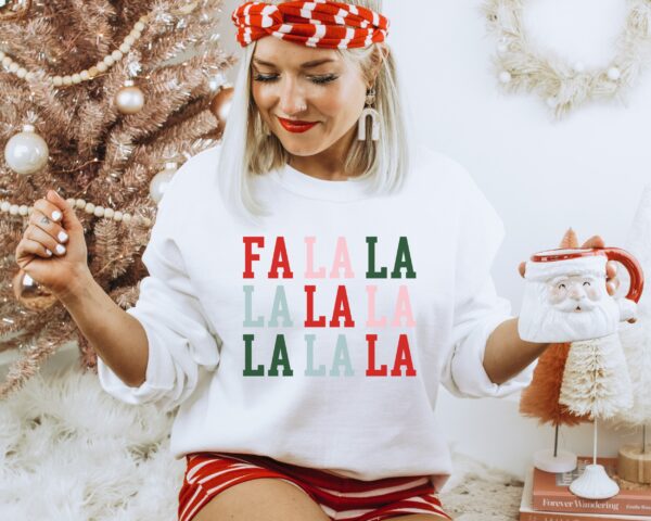 vintage christmas sweatshirt fa la la la la design soft crewneck for holiday celebrations and caroling events